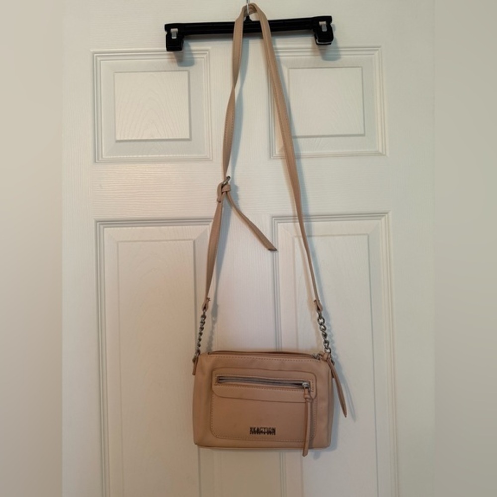 Kenneth Cole Reaction light pink Crossbody Bag with Adjustable Strap - Picture 1 of 9